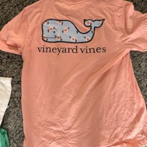 Very nice Vinyard Vines short sleeve tee